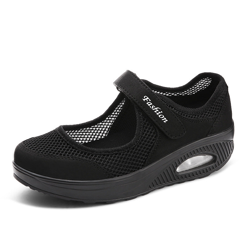 Chaussures à fermeture velcro offrant confort et adhérence