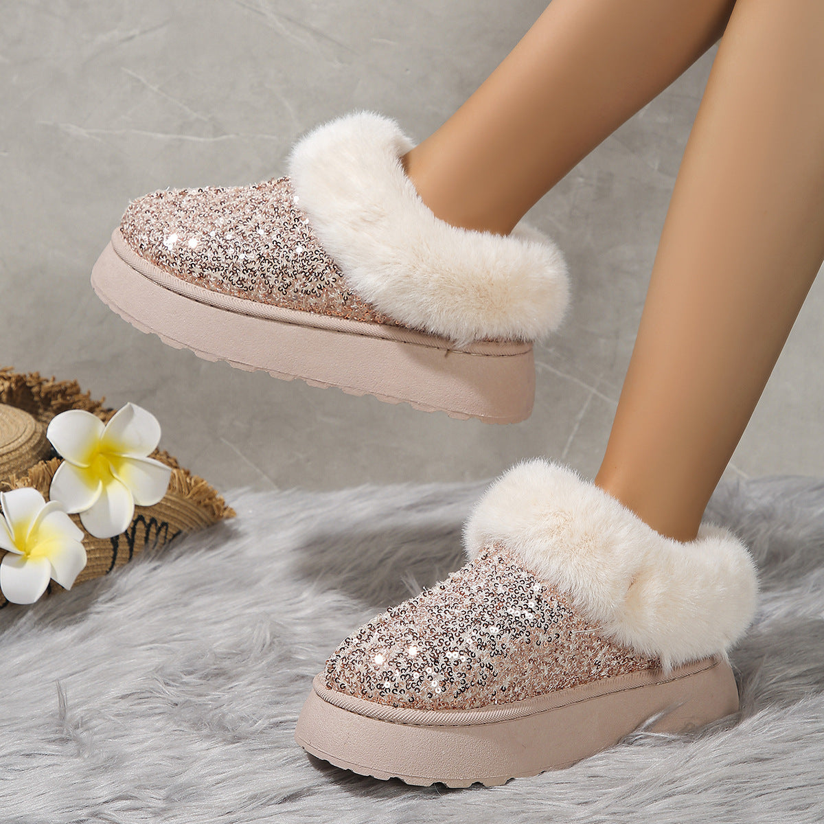 Chaussures en peluche à semelles épaisses à paillettes tendance - hiver à l'intérieur et à l'extérieur
