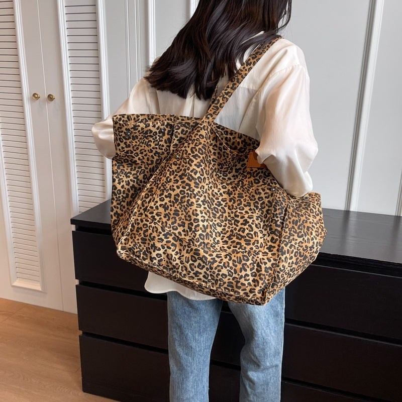 Sac fourre-tout en toile à imprimé léopard de grande capacité