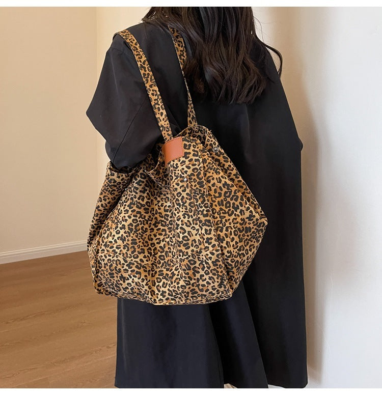 Sac fourre-tout en toile à imprimé léopard de grande capacité