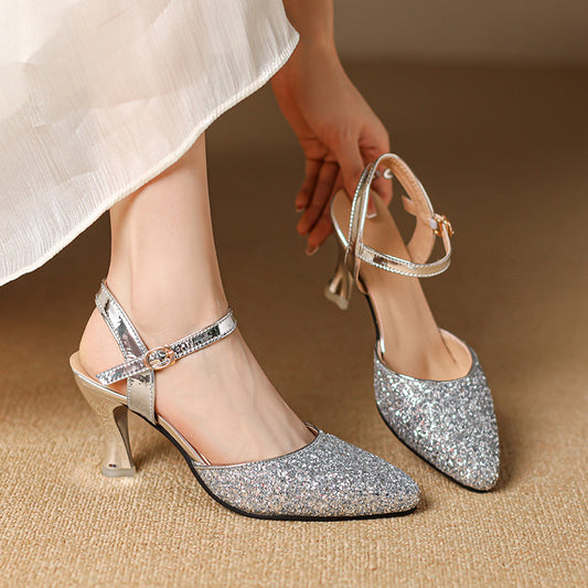 Jolies chaussures stylo à talon haut