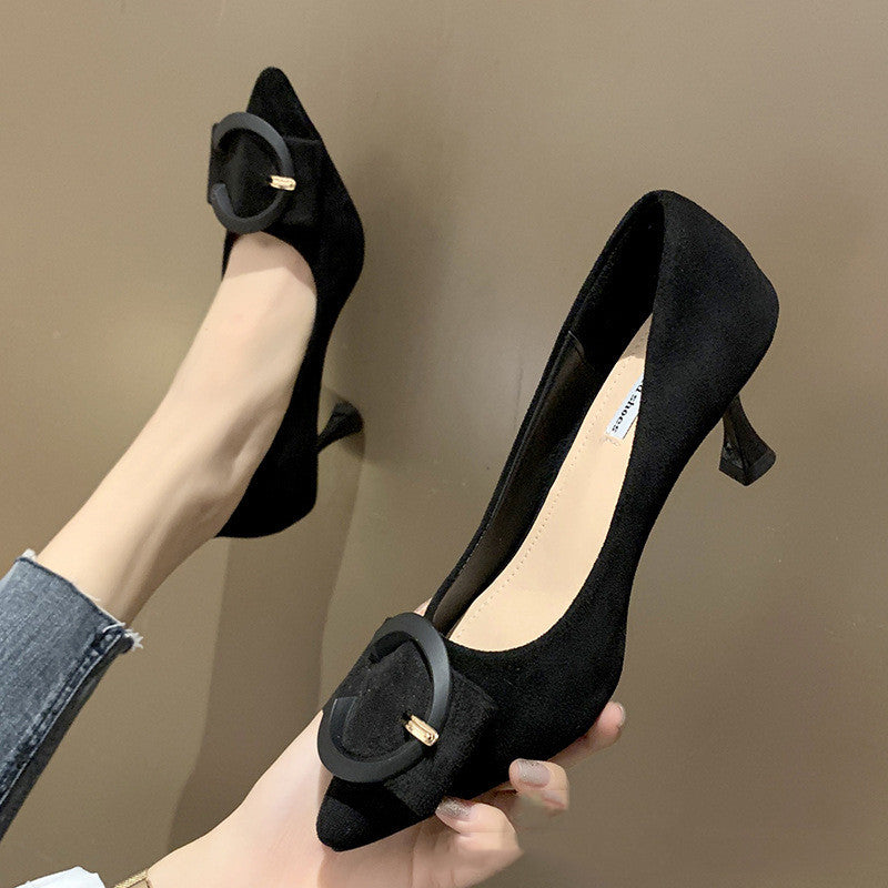 Superbes chaussures femme à talon aiguille pointu